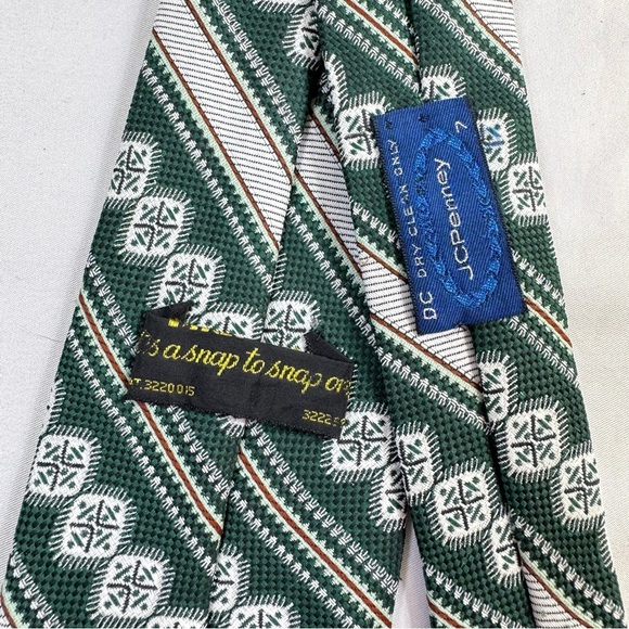 JCPenney Men’s Vintage 70’s Clip on Tie - Picture 5 of 6